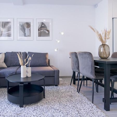 Phaedrus Living Limnaria Luxury Flat Vine 121 Apartment Paphos ภายนอก รูปภาพ