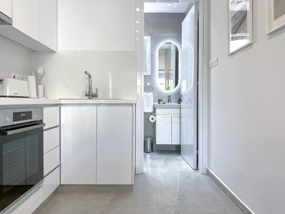 Phaedrus Living Limnaria Luxury Flat Vine 121 Apartment Paphos ภายนอก รูปภาพ